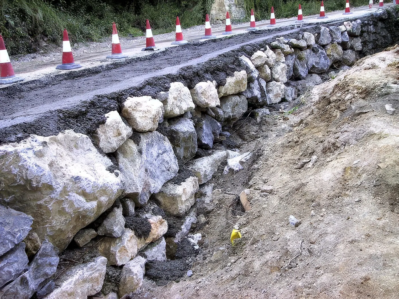 Actuación urgente para estabilización de deslizamiento en la carretera BU-V-5545, Caniego de Mena (Burgos)